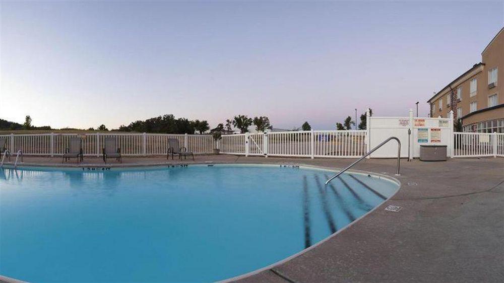 Holiday Inn Express Hotels & Suites Mountain Home By Ihg Exterior photo