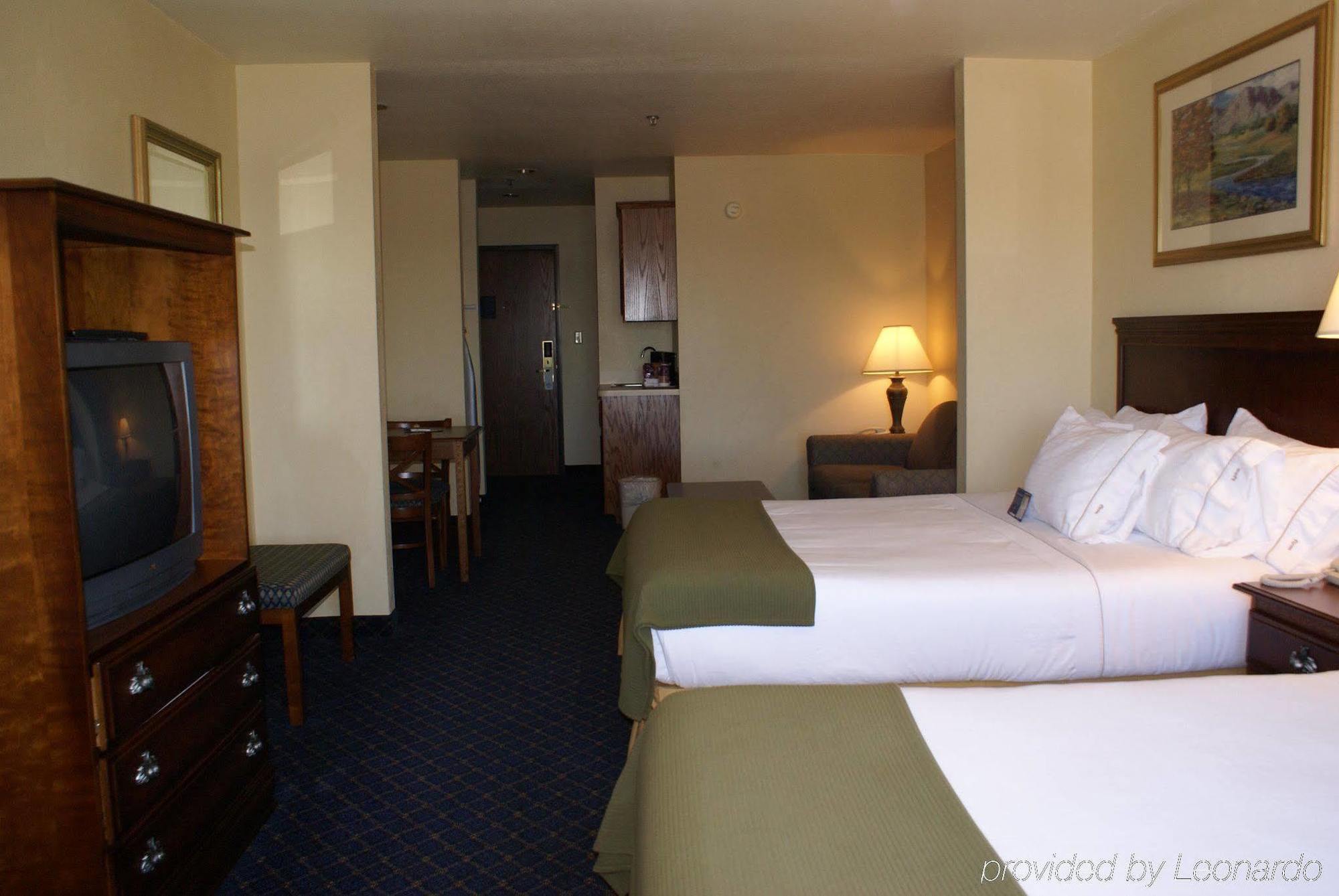Holiday Inn Express Hotels & Suites Mountain Home By Ihg Room photo