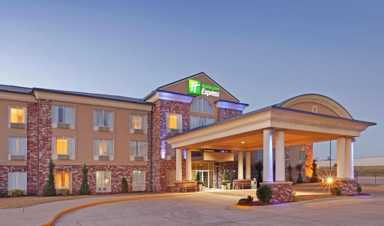 Holiday Inn Express Hotels & Suites Mountain Home By Ihg Exterior photo