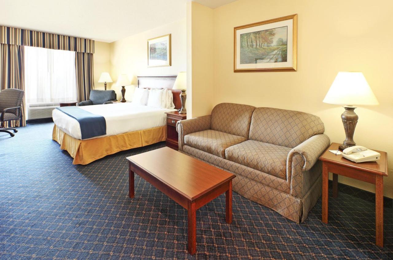 Holiday Inn Express Hotels & Suites Mountain Home By Ihg Exterior photo